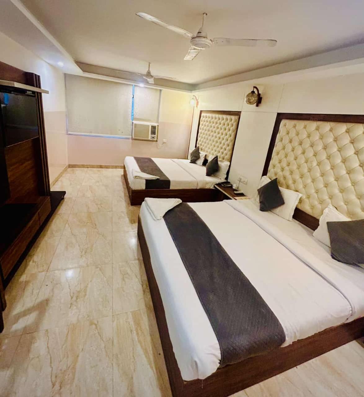 Hotel Airport City นิวเดลี ภายนอก รูปภาพ