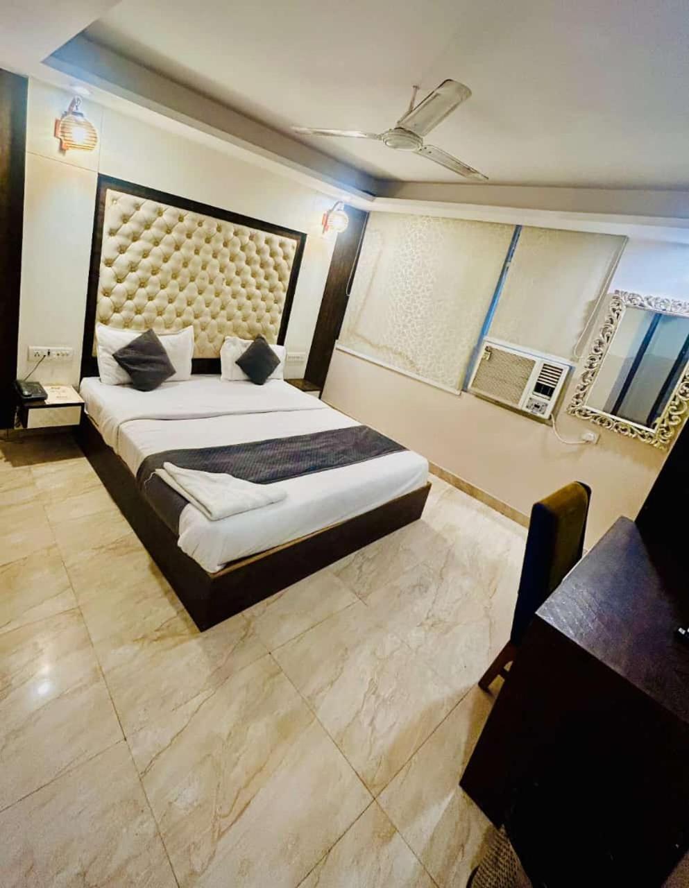 Hotel Airport City นิวเดลี ภายนอก รูปภาพ